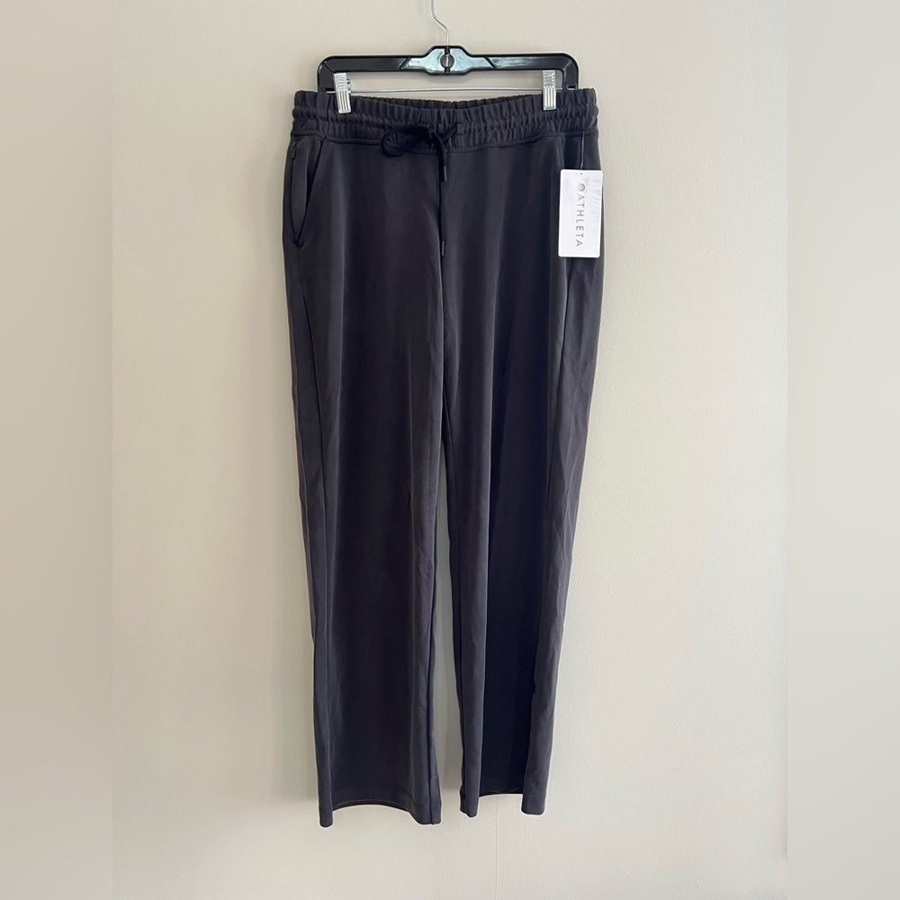 Athleta NWT Seasoft Mid Rise Straight Slightly Flared Lounge Pant, Black, M - Picture 2 of 15
